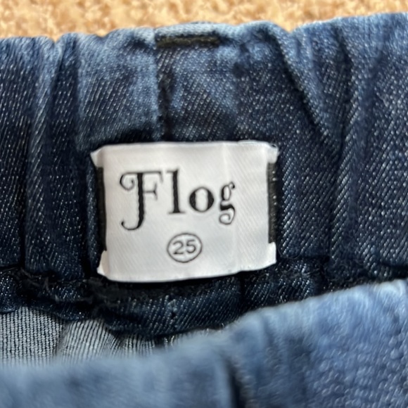 Flogs NWOT - Picture 3 of 8